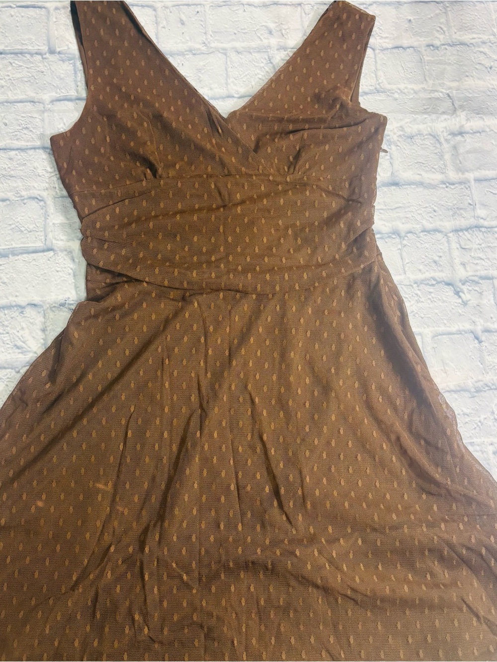 Axcess sleeveless brown dress, ruched waist and a semi-sheer netting Size Large